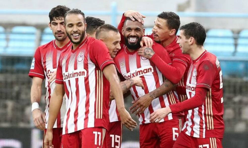 Άνετη νίκη με 6-0 στην Λαμία ο Ολυμπιακός